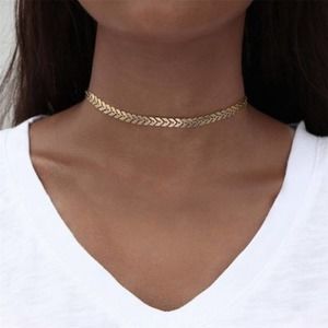 Gold Arrow Neck Chain Minimalist Necklace